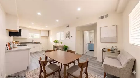 Dining - 6851 Foothill, Tujunga, CA 91042 photo 1 of 1