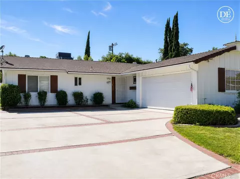 6165 Tony Ave, Woodland Hills, CA 91367