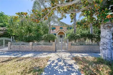 1023 S Wilton Pl, Los Angeles, CA 90019