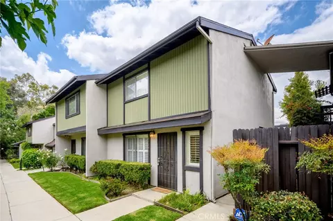 8744 Wyngate St, Sunland, CA 91040