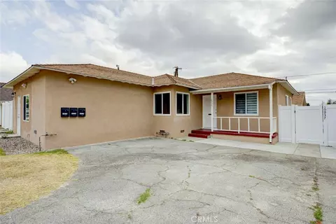 10935 Nassau Ave, Sunland, CA 91040