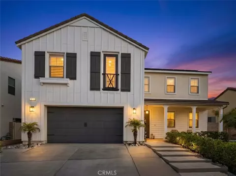 18733 Cedar Crest Dr, Canyon Country, CA 91387