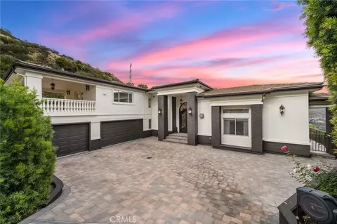 3426 Ayars Cyn, Glendale, CA 91208