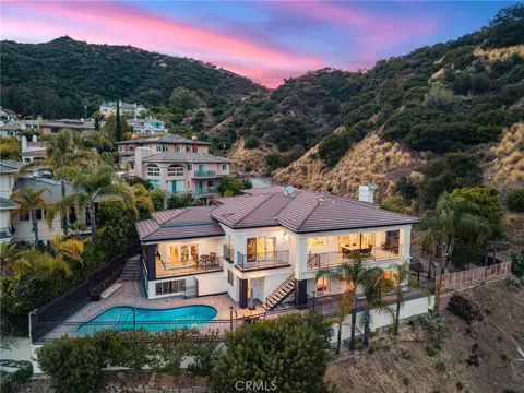 3426 Ayars Cyn, Glendale, CA 91208