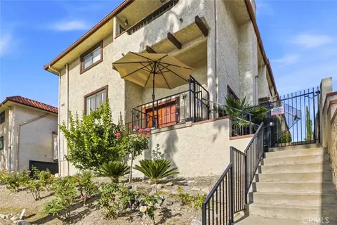 10142 Samoa Ave #28, Tujunga, CA 91042