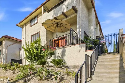10142 Samoa Ave #28, Tujunga, CA 91042