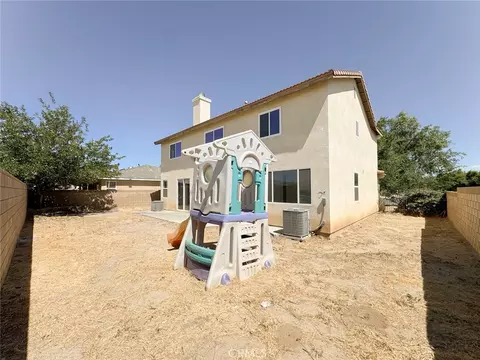 Exterior - 1040 E Avenue K11, Lancaster, CA 93535 photo 6 of 10