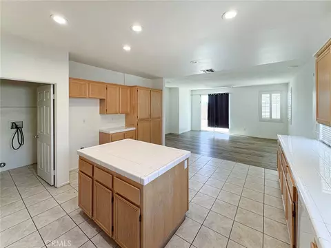 Kitchen - 1040 E Avenue K11, Lancaster, CA 93535 photo 2 of 2