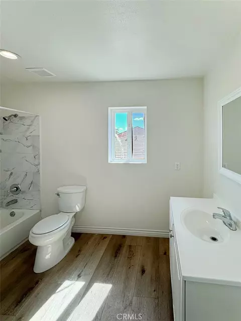 Bath - 1040 E Avenue K11, Lancaster, CA 93535 photo 4 of 6