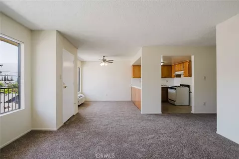 2250 N Fairview St, Burbank, CA 91504 photo 5