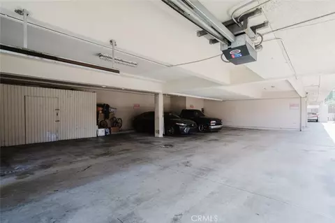 2250 N Fairview St, Burbank, CA 91504 photo 19