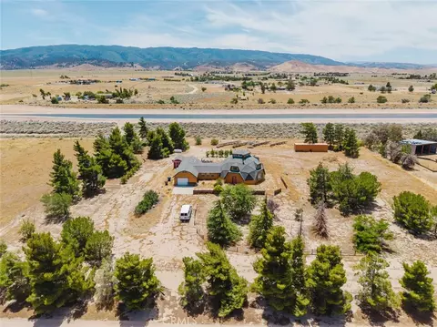 25320 Divinci Ave, Lancaster, CA 93536
