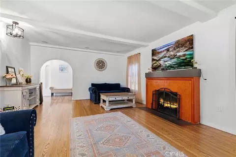 Living - 1102 Olmsted Dr, Glendale, CA 91202 photo 3 of 4