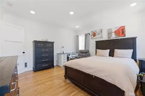 Bedroom - 1102 Olmsted Dr, Glendale, CA 91202 photo 4 of 10