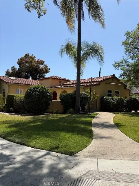 1102 Olmsted Dr, Glendale, CA 91202