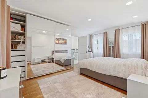 Bedroom - 1102 Olmsted Dr, Glendale, CA 91202 photo 5 of 10