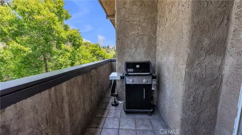 Other - 320 E Stocker #304, Glendale, CA 91207 photo 7 of 10