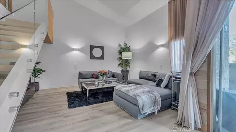 Other - 320 E Stocker #304, Glendale, CA 91207 photo 2 of 10
