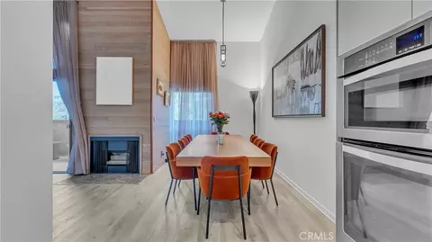 Dining - 320 E Stocker #304, Glendale, CA 91207 photo 2 of 3