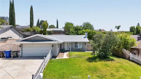 30300 Jasmine Vly, Canyon Country, CA 91387
