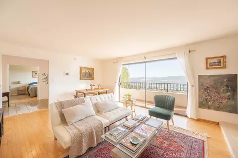 Living - 1350 E Tujunga, Burbank, CA 91501 photo 6 of 6