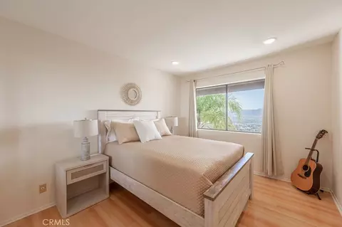 Bedroom - 1350 E Tujunga, Burbank, CA 91501 photo 4 of 9