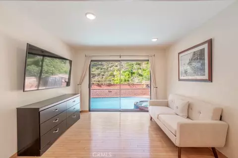Other - 1350 E Tujunga, Burbank, CA 91501 photo 5 of 22