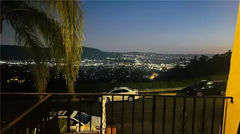 View/Area - 1350 E Tujunga, Burbank, CA 91501 photo 8 of 8