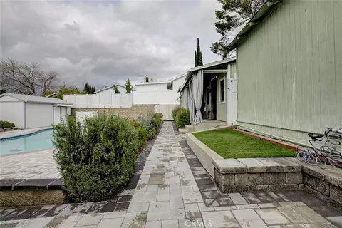 Exterior - 6911 Valmont St, Tujunga, CA 91042 photo 9 of 13