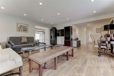 Living - 6911 Valmont St, Tujunga, CA 91042 photo 2 of 5