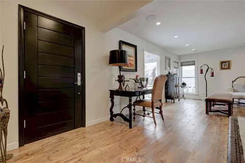 Entry Way - 6911 Valmont St, Tujunga, CA 91042 photo 3 of 6