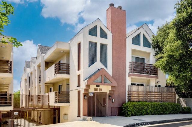10119 Pinewood Ave #207, Tujunga, CA 91042