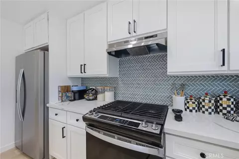 Kitchen - 9620 Alene, Tujunga, CA 91042 photo 3 of 3