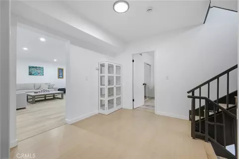 Entry Way - 9620 Alene, Tujunga, CA 91042 photo 5 of 6
