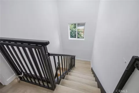 Entry Way - 9620 Alene, Tujunga, CA 91042 photo 3 of 6