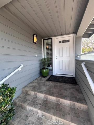 2607 Dove Creek Ln #B, Pasadena, CA 91107