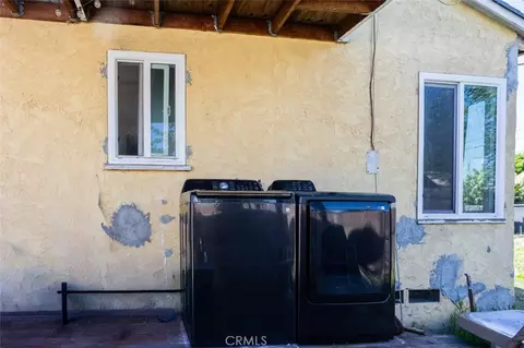 1401 S Whitemarsh, Compton, CA 90220 photo 22