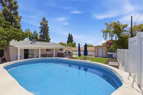 11637 Prager, Sylmar, CA 91342
