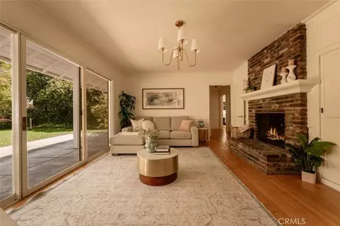 Living - 203 E Mtn, Glendale, CA 91207 photo 3 of 6