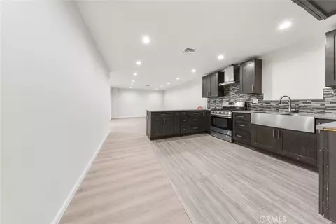 Entry Way - 10554 Plainview, Tujunga, CA 91042 photo 4 of 4