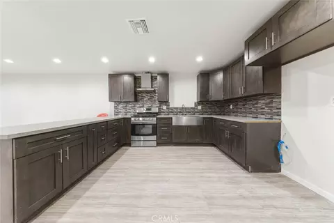 Kitchen - 10554 Plainview, Tujunga, CA 91042 photo 2 of 2