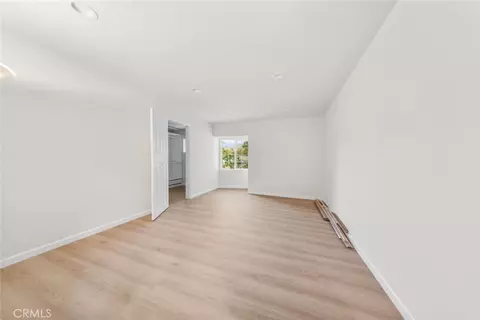 Living - 10554 Plainview, Tujunga, CA 91042 photo 6 of 6