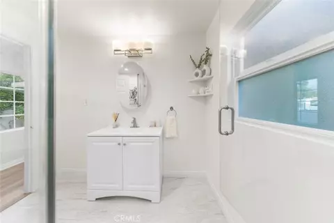Bath - 10554 Plainview, Tujunga, CA 91042 photo 3 of 3