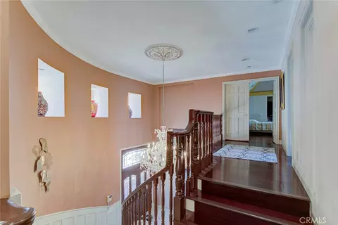 Entry Way - 1663 Vista, Glendale, CA 91201 photo 10 of 13