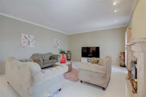 Living - 1663 Vista, Glendale, CA 91201 photo 1 of 5