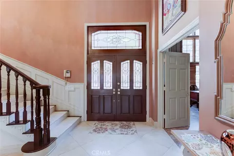 Entry Way - 1663 Vista, Glendale, CA 91201 photo 2 of 13