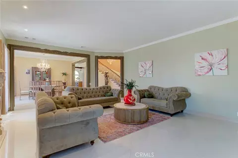 Living - 1663 Vista, Glendale, CA 91201 photo 2 of 5