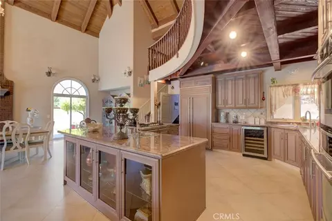Kitchen - 1663 Vista, Glendale, CA 91201 photo 1 of 4