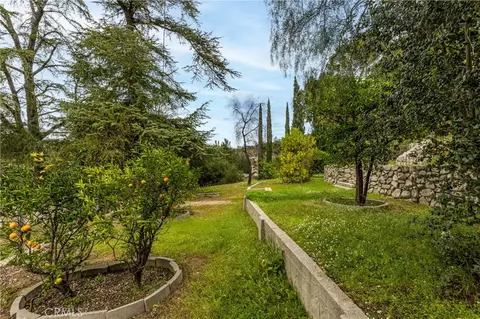 Exterior - 7444 Tranquil Dr, Tujunga, CA 91042 photo 5 of 17