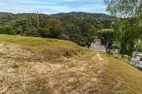 Exterior - 7444 Tranquil Dr, Tujunga, CA 91042 photo 14 of 17